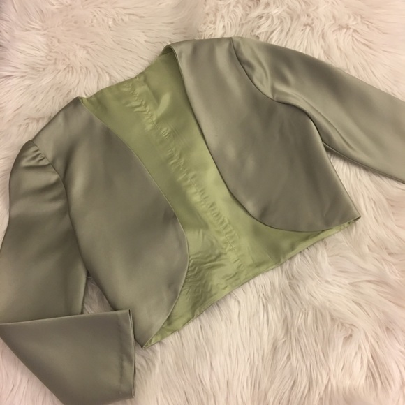 Green | bolero | custom - Picture 2 of 14